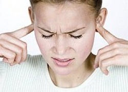 Шум в ушах: описание симптома